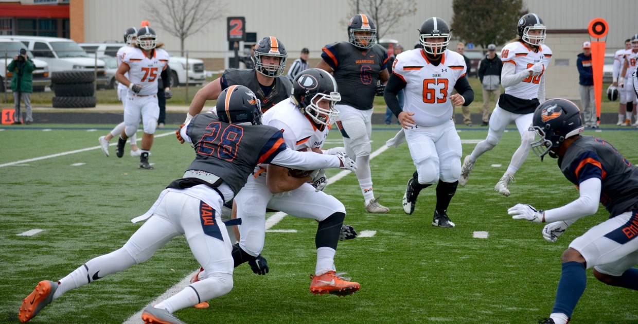 Warriors End Season with 31-20 Victory over Doane