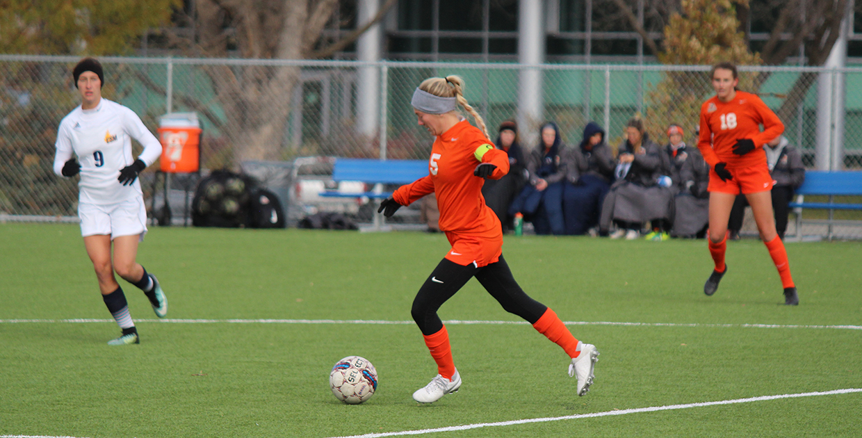 Lady Warriors Clinch Share of GPAC Title with Win over Flames