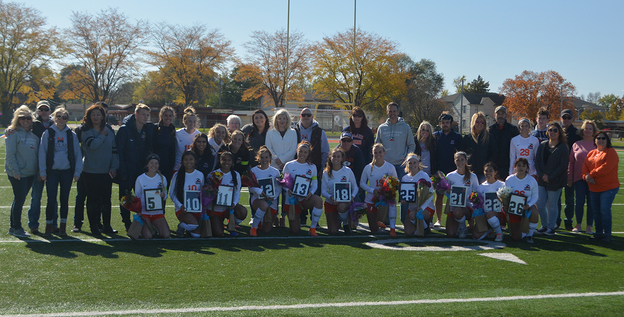 No. 17 Lady Warriors Honor Seniors with Shutout of Red Raiders