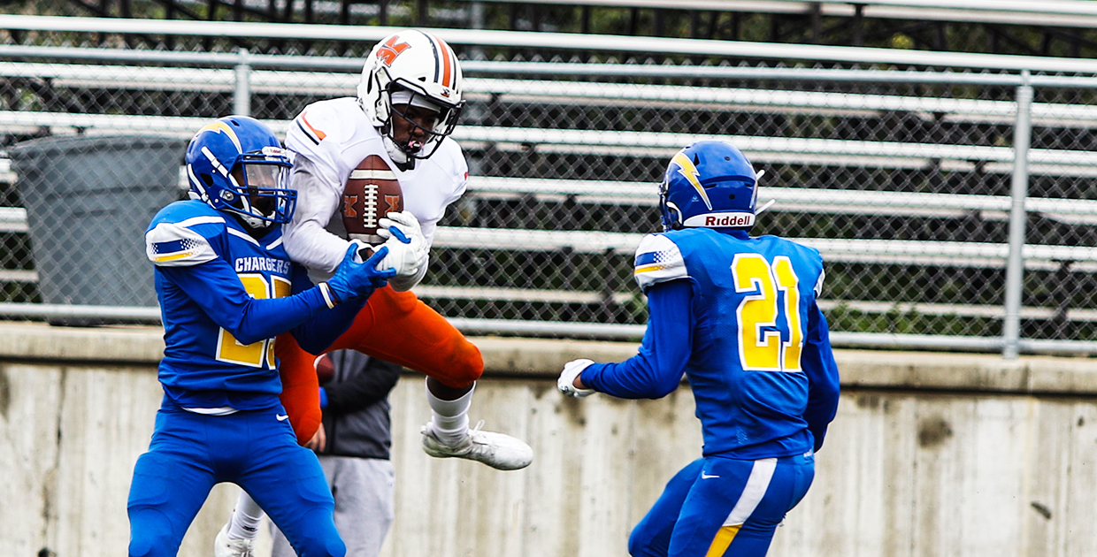 Warriors Dominate Chargers for First Win of Season