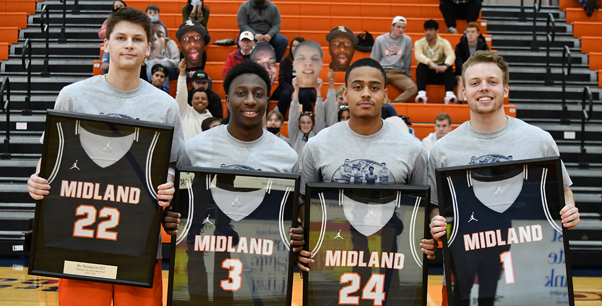 Warriors Senior Day Spoiled at The Buzzer