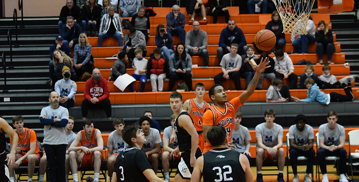 Warriors Suffer Gut-Wrenching One-Point Loss Versus Morningside