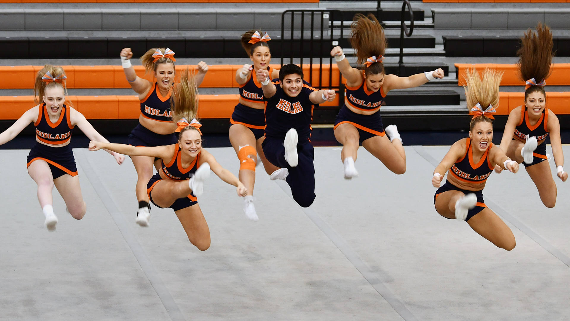 Warriors Take Second at Dordt Invite