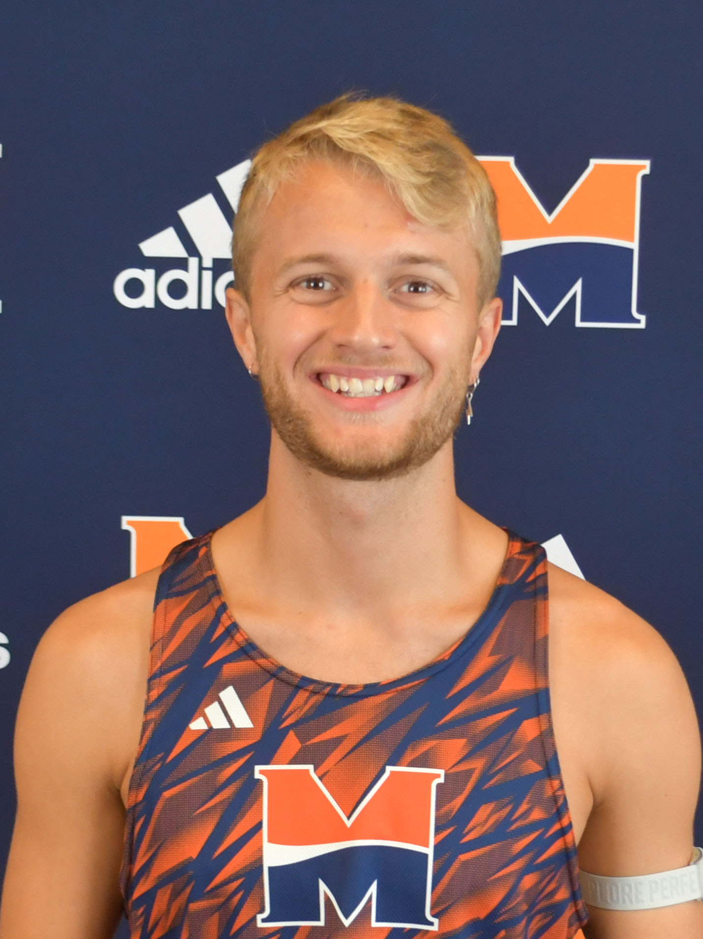 Lucas Hjortkjaer, Men's Track and Field