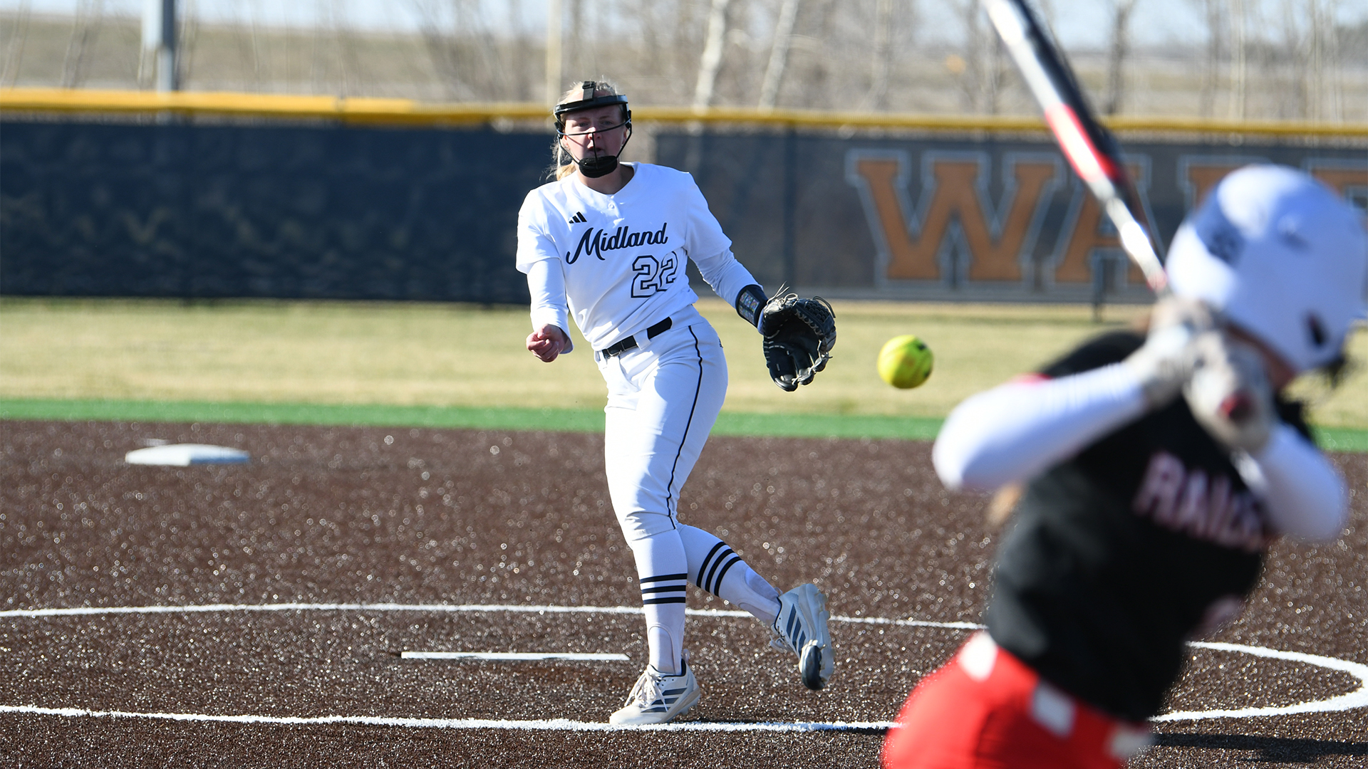 Pagan, Groninga Lead Warriors to Doubleheader Split