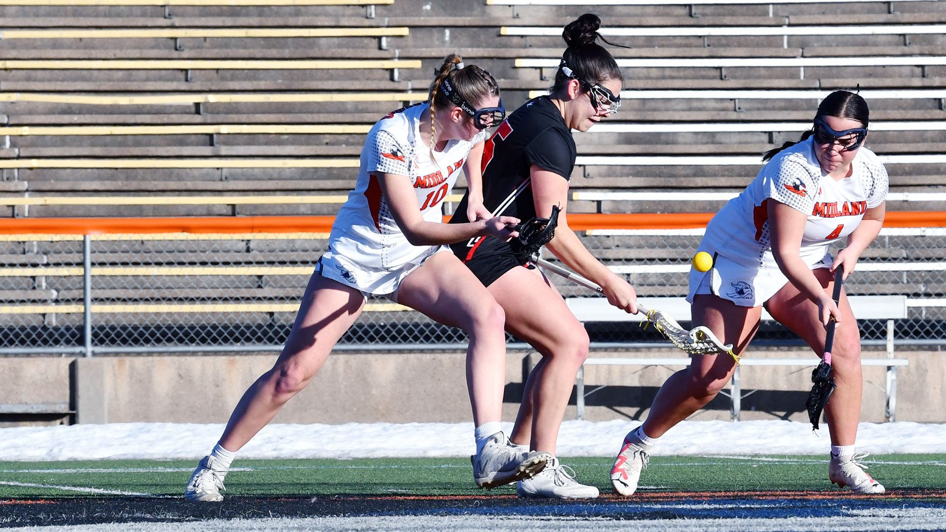 Warriors Fall Behind Early, Fall to St. Ambrose on the Road